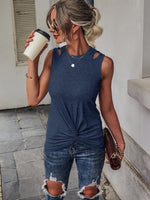 Canotta scavato contorto