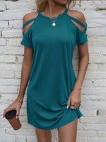 Abito a maglietta con spalle scoperte incrociato