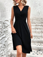 Abito senza maniche con stampa a righe