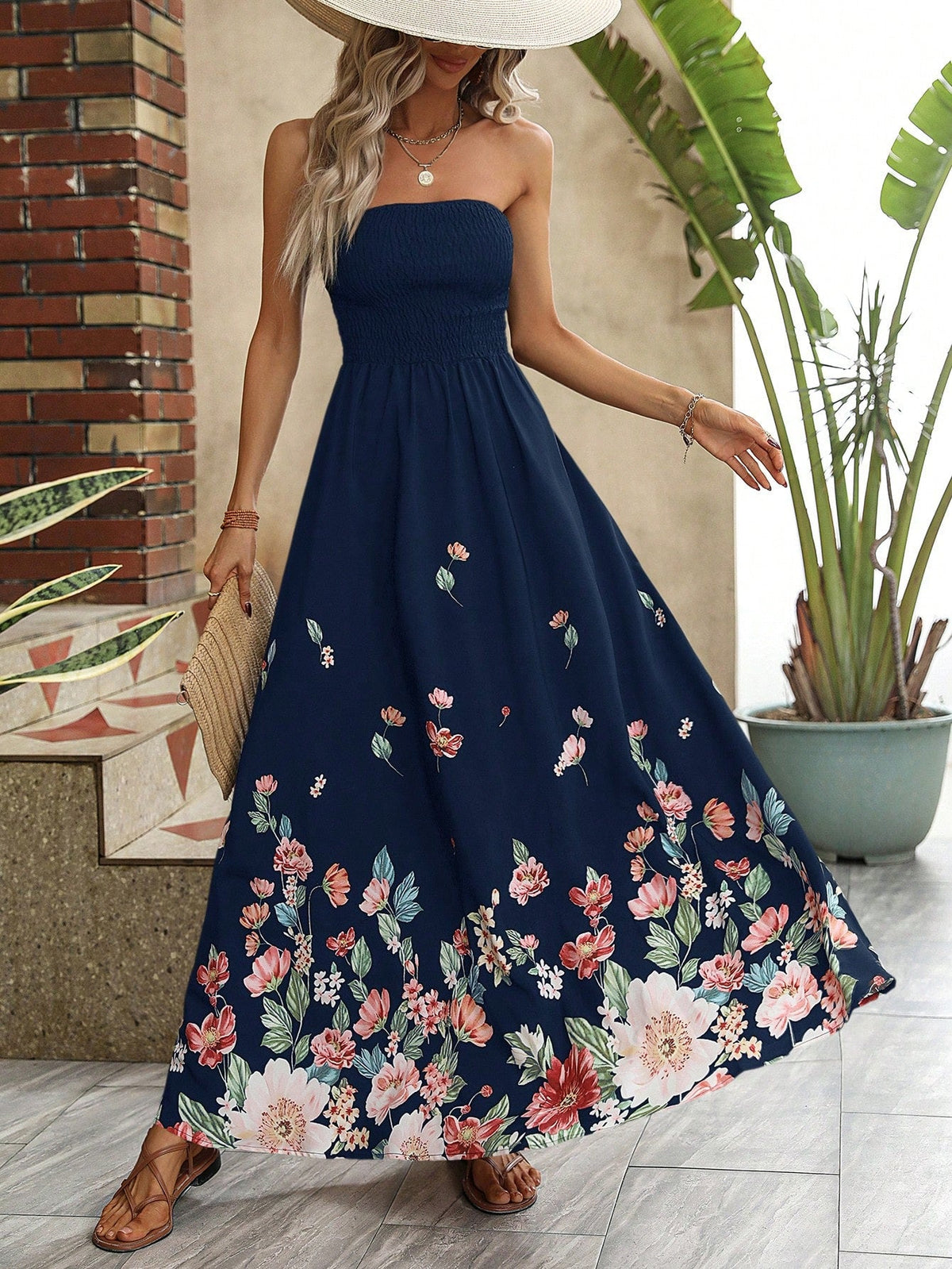 Abito tubo con stampa floreale