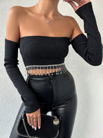 Top In Tinta Unita Con Dettagli Di Strass E Nappine, Stile Spalla Scoperta