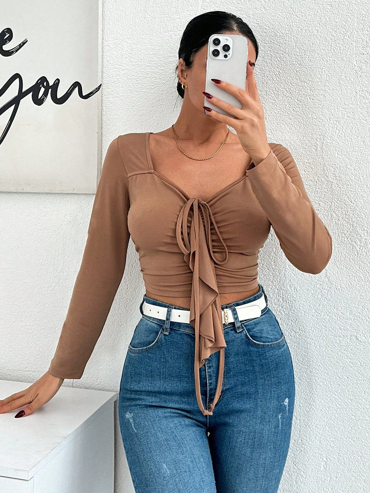 Top A Maniche Lunghe Da Donna Con Scollo A Cuore Increspato Tinta Unita