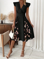 Abito Con Scollo A V, Ricamo Floreale, Bordo Arricciato E Pieghe