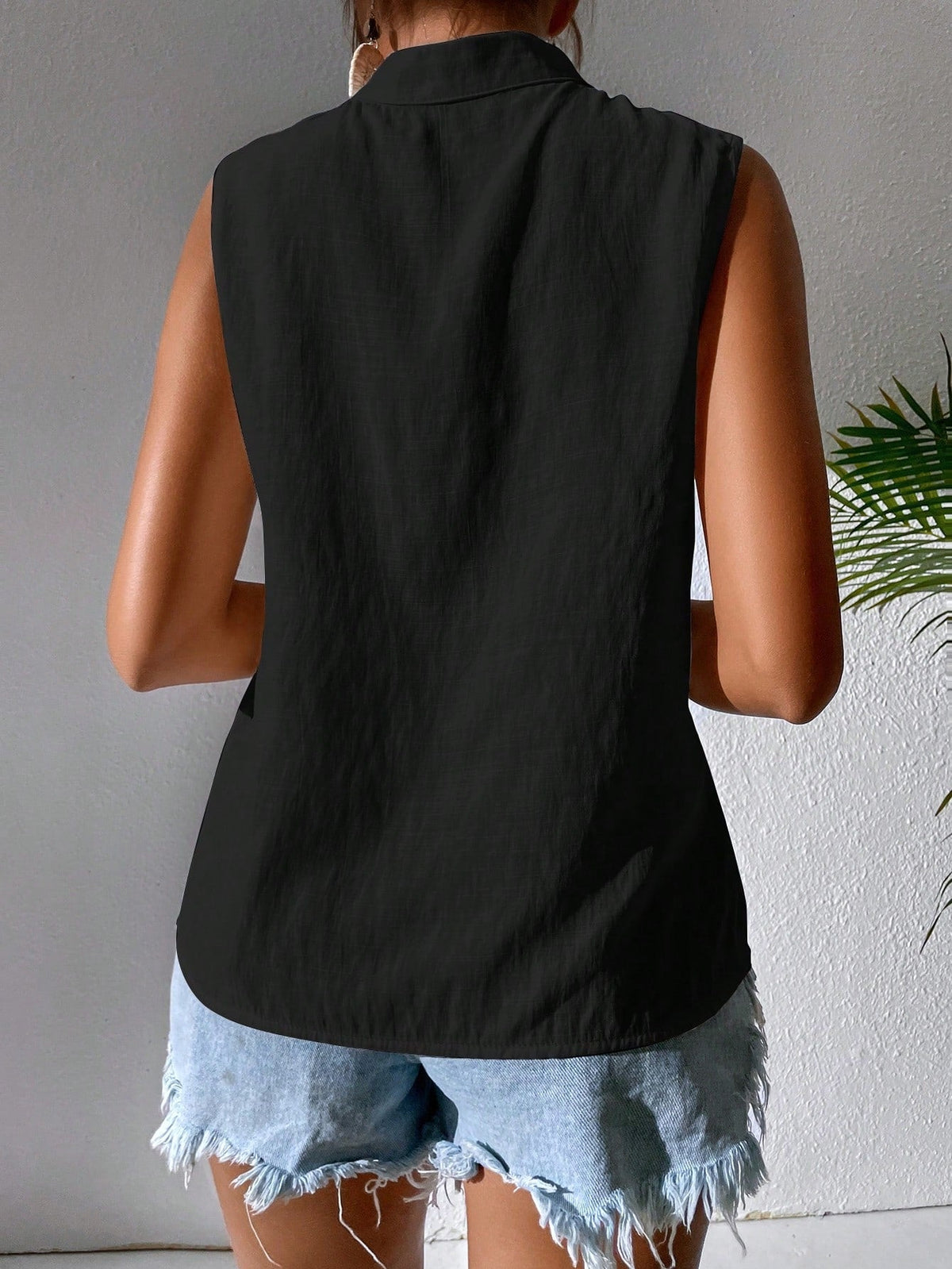 Camicia estiva senza maniche casuale per le vacanze con collo alla coreana ricamato