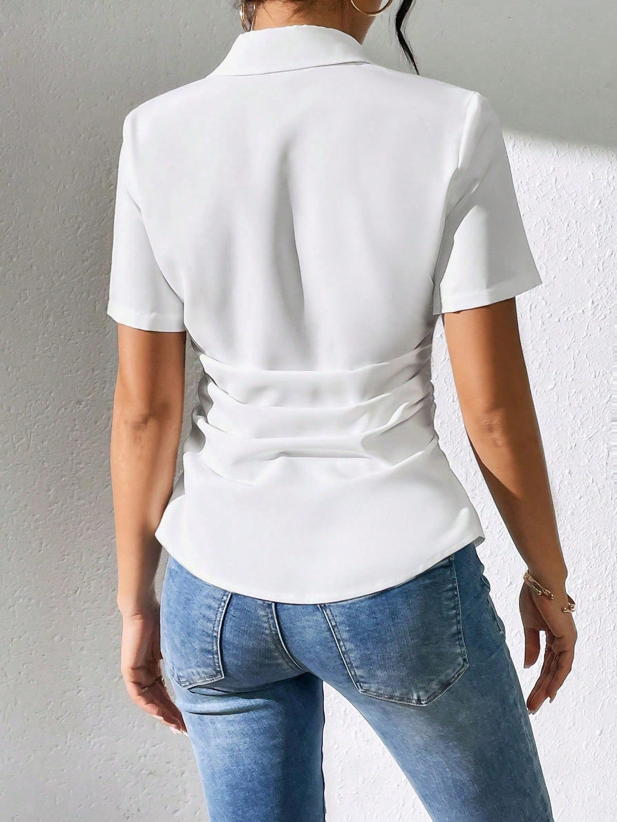 Camicia semplice a maniche corte, quotidiana per donne