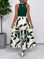 Abito estivo senza maniche con collo rotondo, stampa grafica e fori decorativi