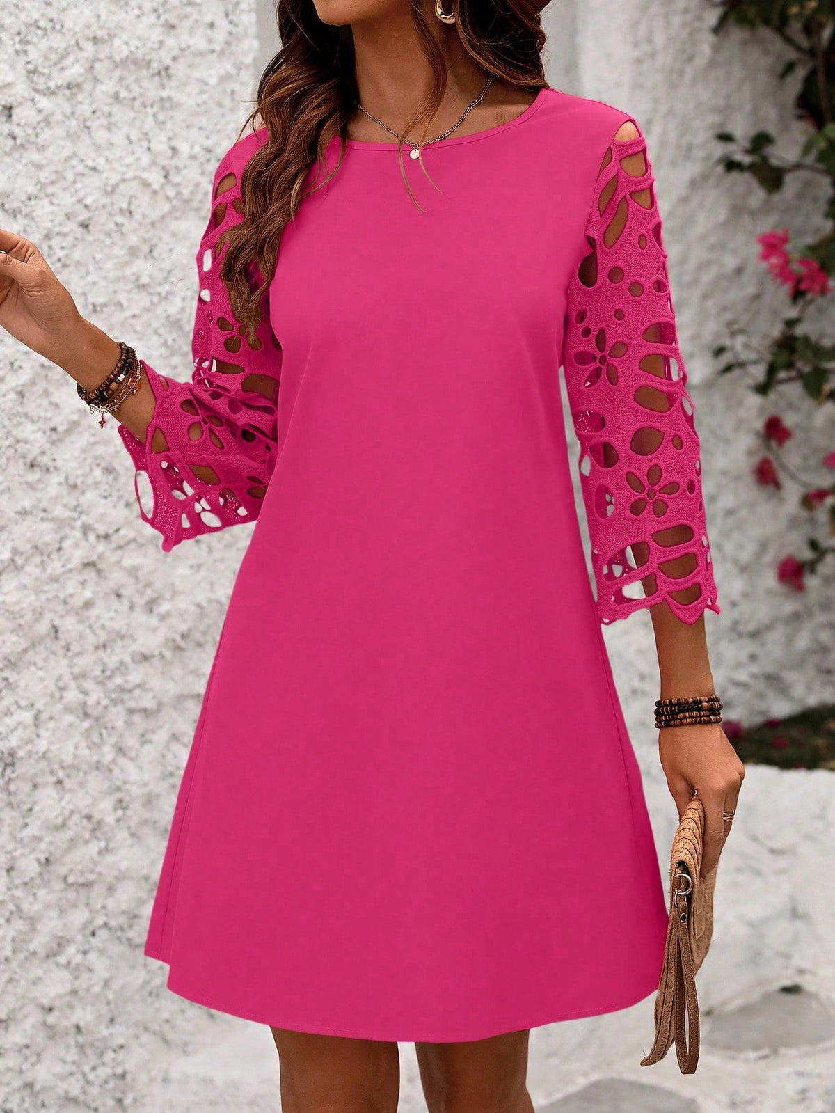 Abito estivo da vacanza con maniche in pizzo e tinta unita da donna