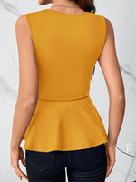 Canotta senza maniche con volant per le donne