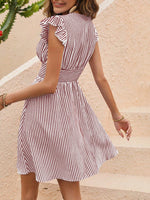 Abito da vacanza da donna con stampa a righe e fiori, scollo a V con vita con volant e cintura