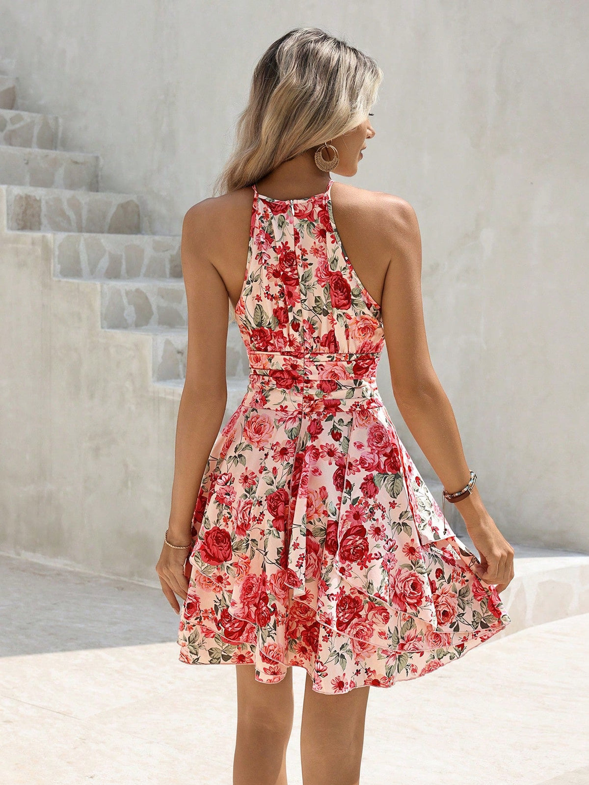 Abiti monocolore vita arricciata con collo halter