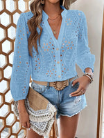 Camicia a maniche a lanterna con maniche a manica colorata e incavo ricamato per vacanze e tempo libero