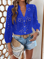 Camicia a maniche a lanterna con maniche a manica colorata e incavo ricamato per vacanze e tempo libero