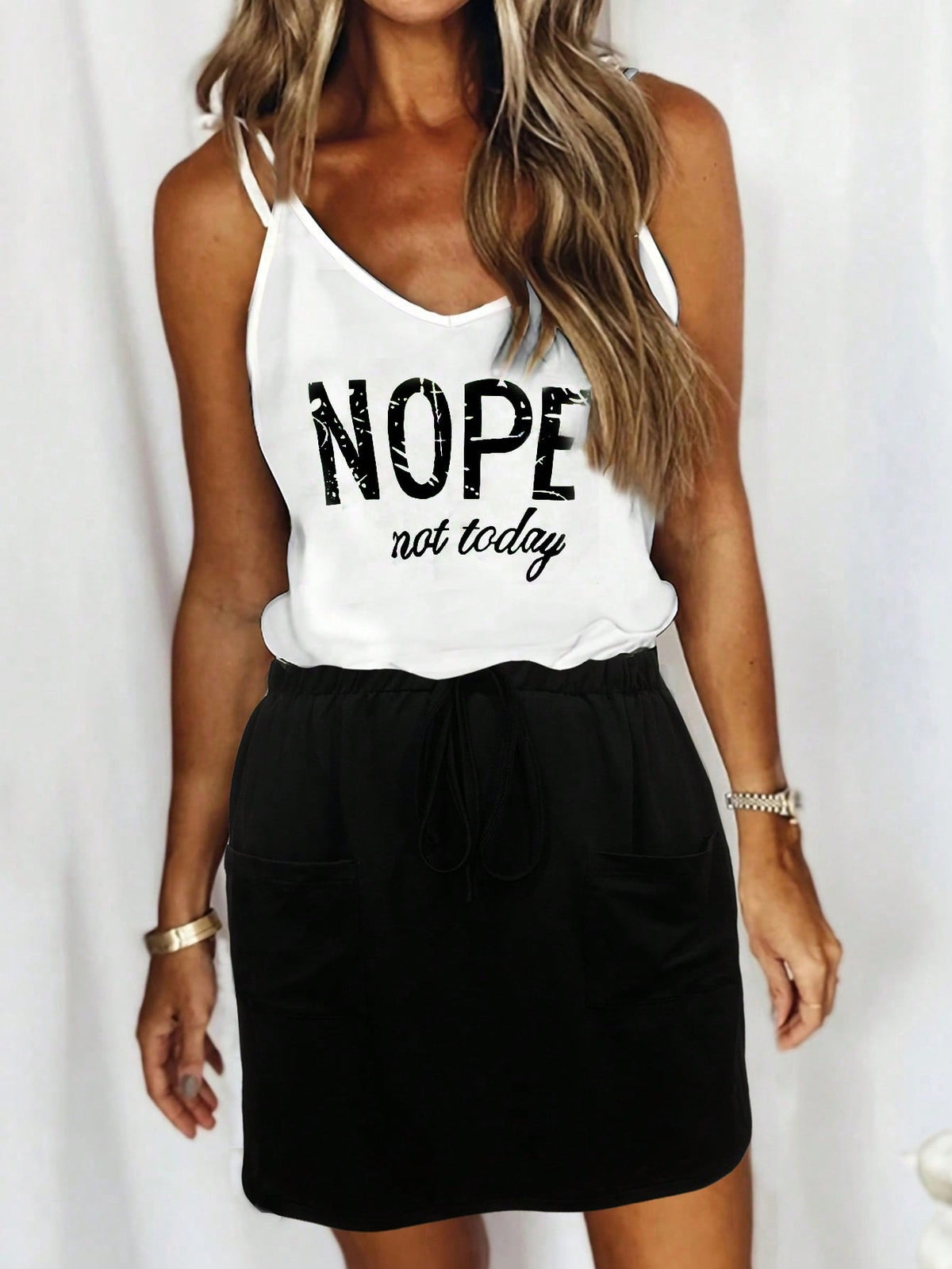 Vestito A Canotta Con Tasca Frontale E Stampa Mimetica E Slogan