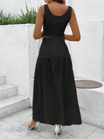 Set-top e gonna donna alla moda di colore tinta unita