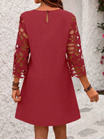 Abito estivo da vacanza con maniche in pizzo e tinta unita da donna