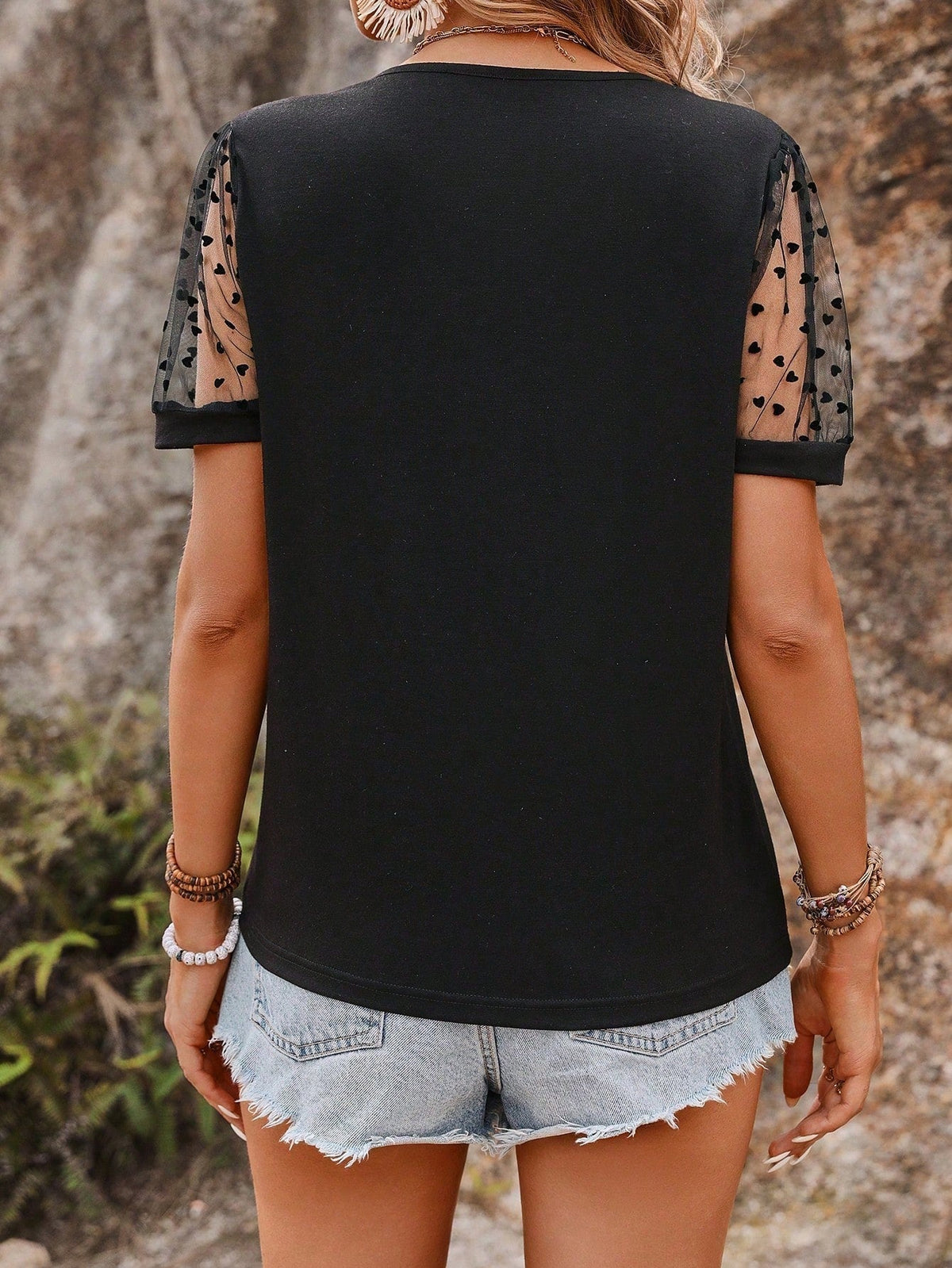 T-Shirt estiva a maniche corte e ampia per donna con patchwork floreale in rete