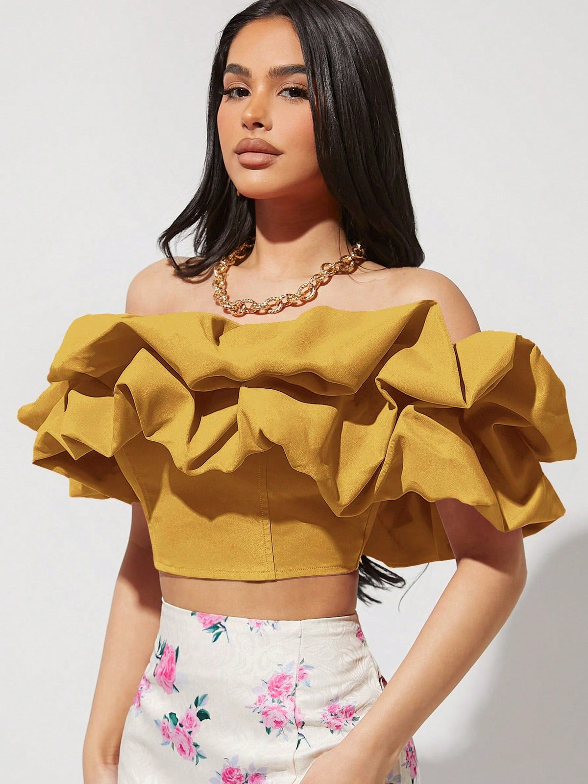 Top Con Orlo A Volant Esagerato In Tinta Unita Con Spalle Scoperte