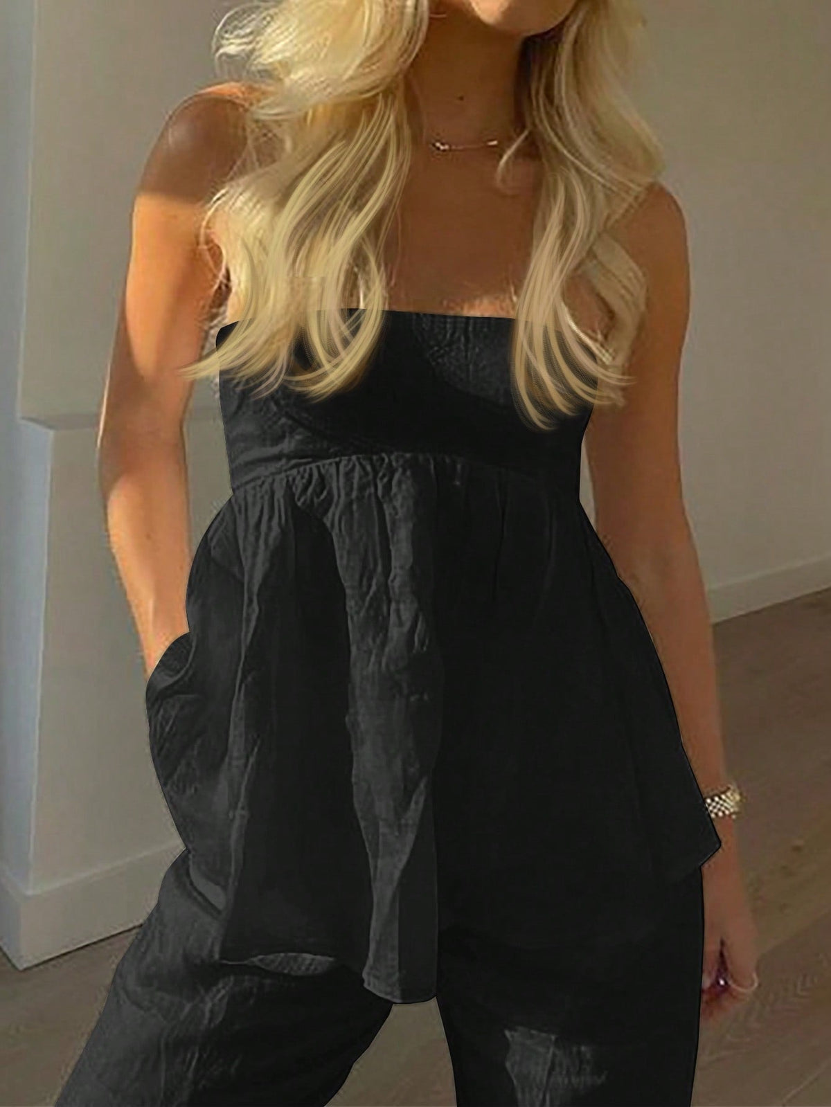 Top a maglia senza maniche a fascia per donne con stampa leopardata