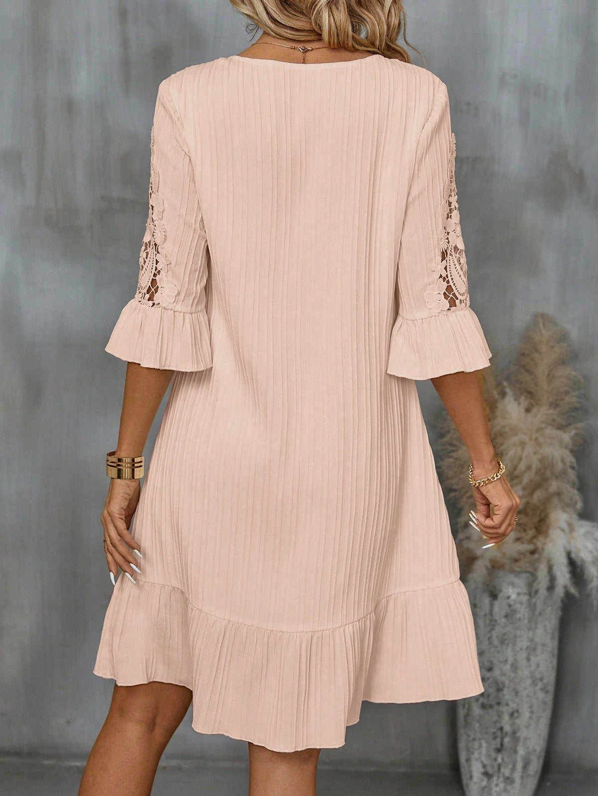 Abito Da Donna Con Orlo In Pizzo Patchwork E Volant