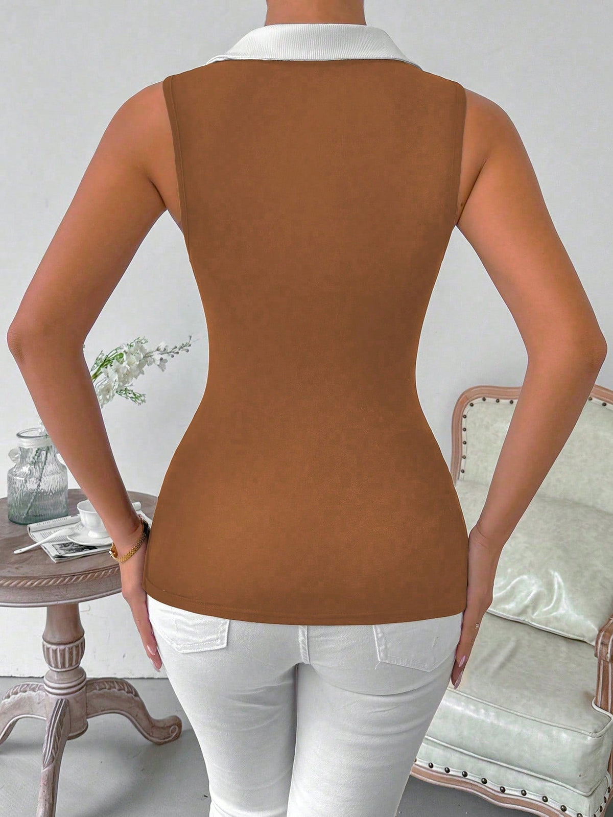 Canottiera senza maniche con blocchi di colore per donne