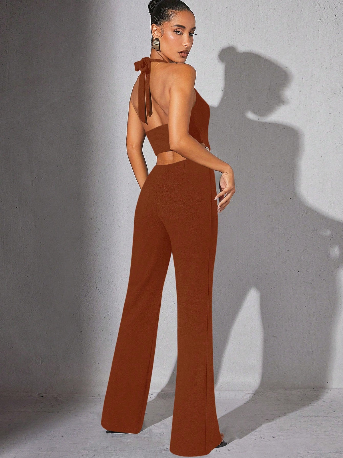 Tuta Elegante Senza Maniche Con Decorazioni