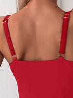 Costume Da Bagno Intero Semplice E Alla Moda Per Le Donne Con Bordo A Cappa E Vita Arricciata In Tessuto Colorato Solido Per Le Vacanze Estive In Spiaggia Con Spalline