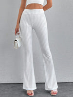 Pantaloni a zampa d'elefante in vita alta e lunghezza extra alta