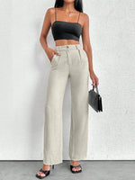 Pantaloni dritta a gamba dritta con tasche inclinate da donna di taglia piccola