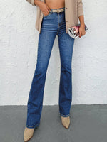 Jeans casual gamba a zampa di elefante