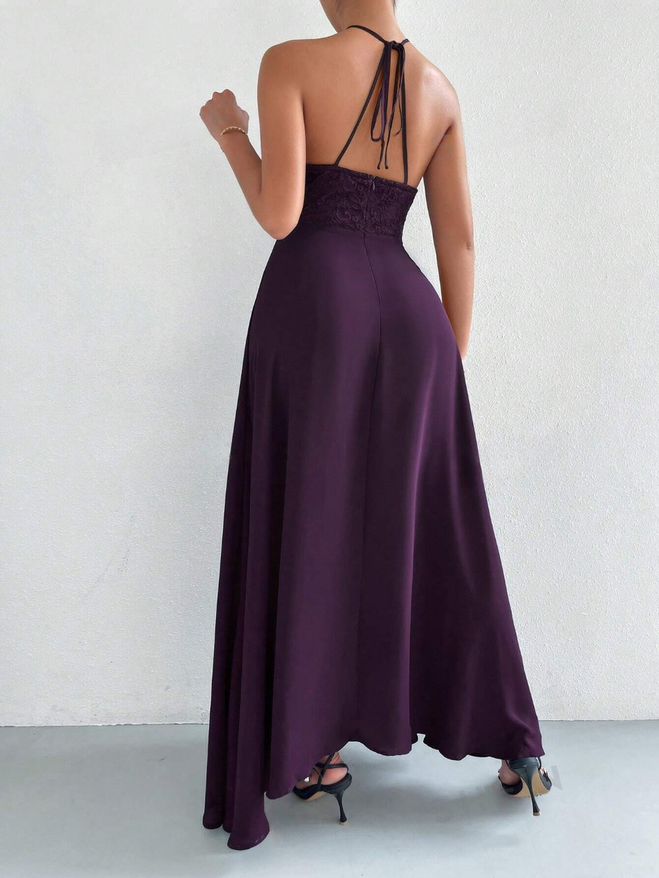 Vestito Da Donna A Spalle Scoperte Con Scollo A V, Abito A Tinta Unita Con Taglio A Vuoto Sul Petto