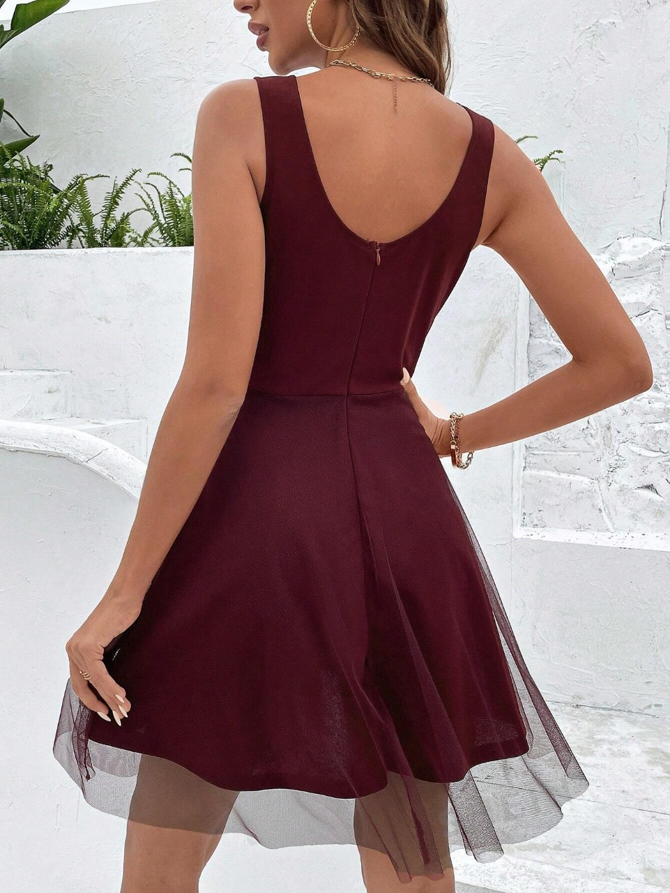 Abito in maglia sovrapposta con perle