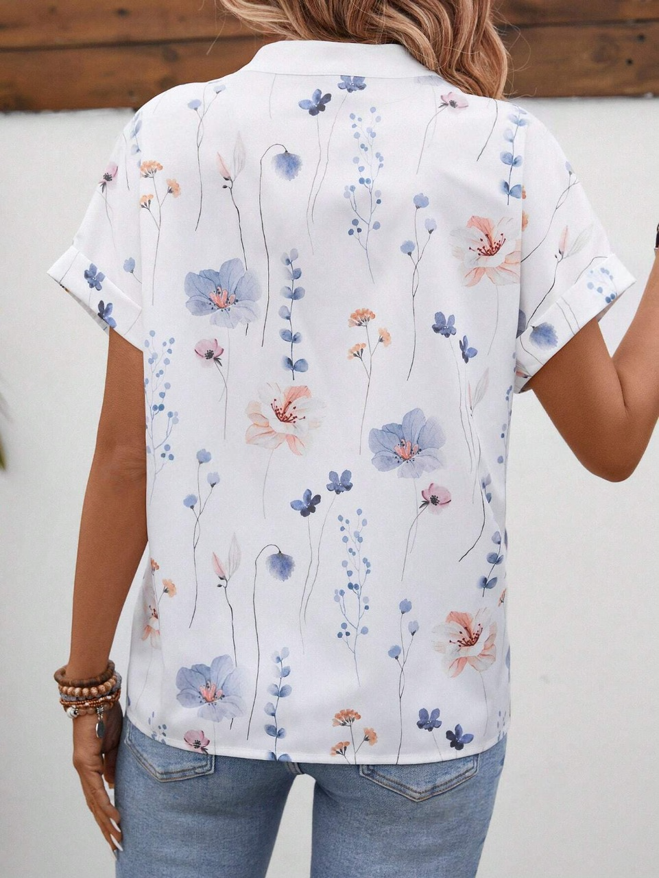 Blusa Casual A Manica Corta Stampata A Fiori Con Vestibilitˆ Ampia Con Bottoni Sul Davanti E Colletto A Tacche Per L'estate