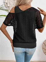 Maglietta estiva trasparente ampia in pizzo con scollatura asimmetrica per signore