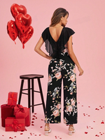 Salopette A Fiori Con Maniche A Mantella