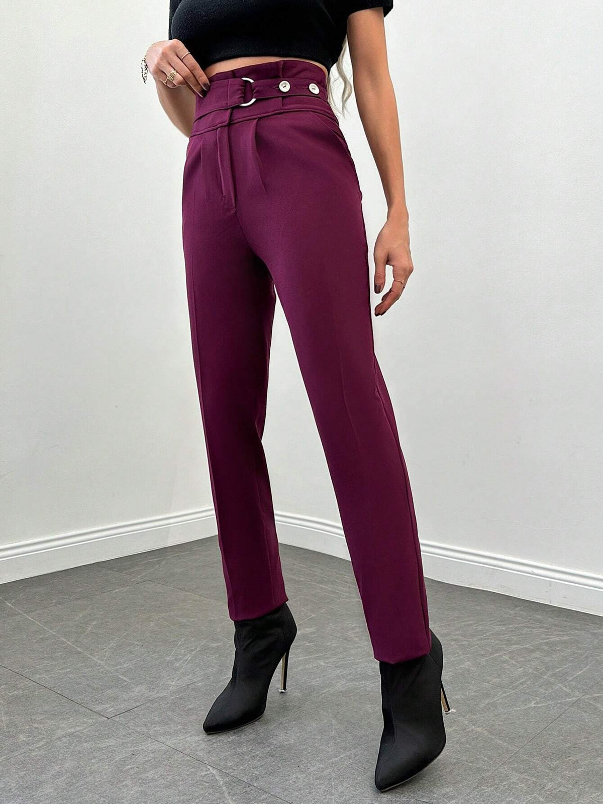 Pantaloni Lunghi Con Dettaglio Fibbia A Cerchio In Vita Alta Da Donna