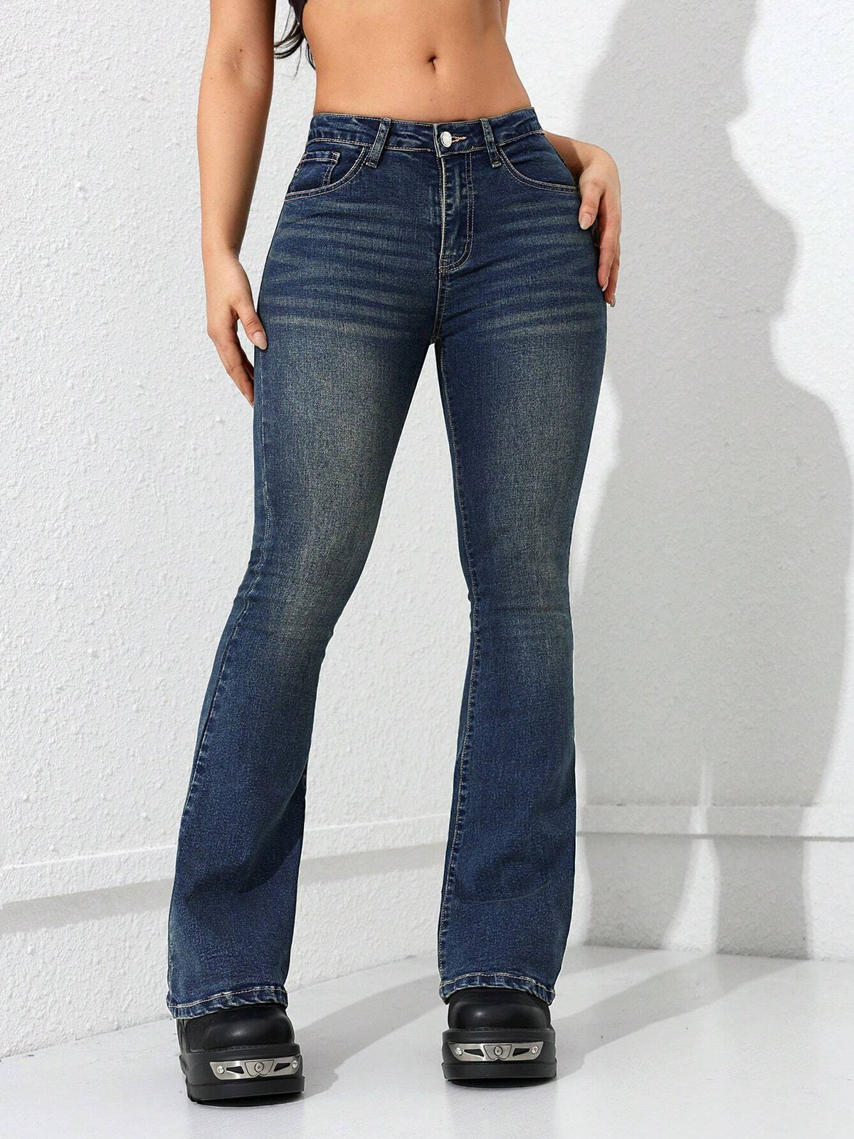 Jeans Di Colore Solido Con Tasche