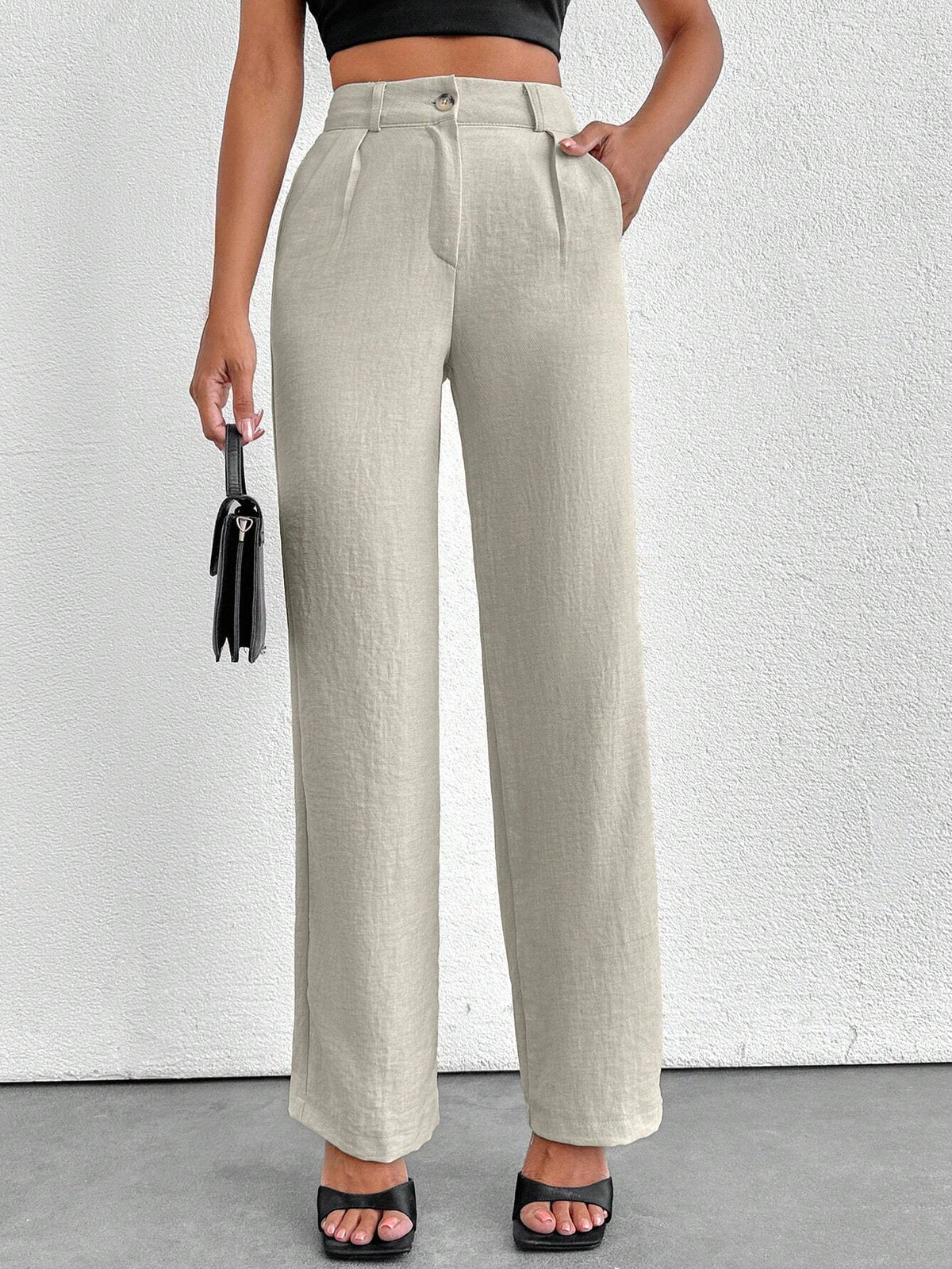 Pantaloni dritta a gamba dritta con tasche inclinate da donna di taglia piccola