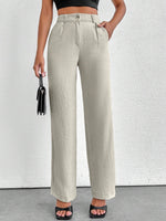 Pantaloni dritta a gamba dritta con tasche inclinate da donna di taglia piccola