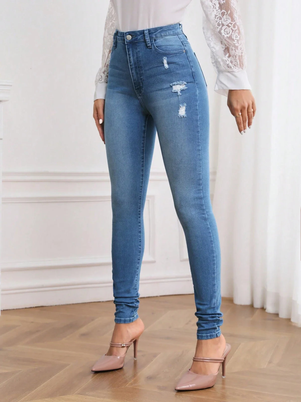 Jeans Strappati Tinta Unita Da Donna