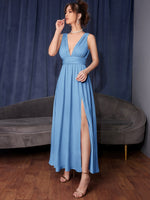 Abito senza maniche a fessura alta con volant