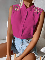 Camicia estiva senza maniche casuale per le vacanze con collo alla coreana ricamato