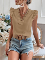 Camicetta con bordo di pizzo manica ad aletta