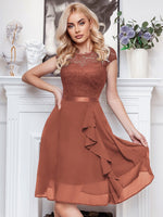 Abito cocktail svasato pizzo floreale corpetto con bordo a volant festa