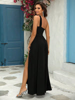 Abiti monospalla a fessura alta