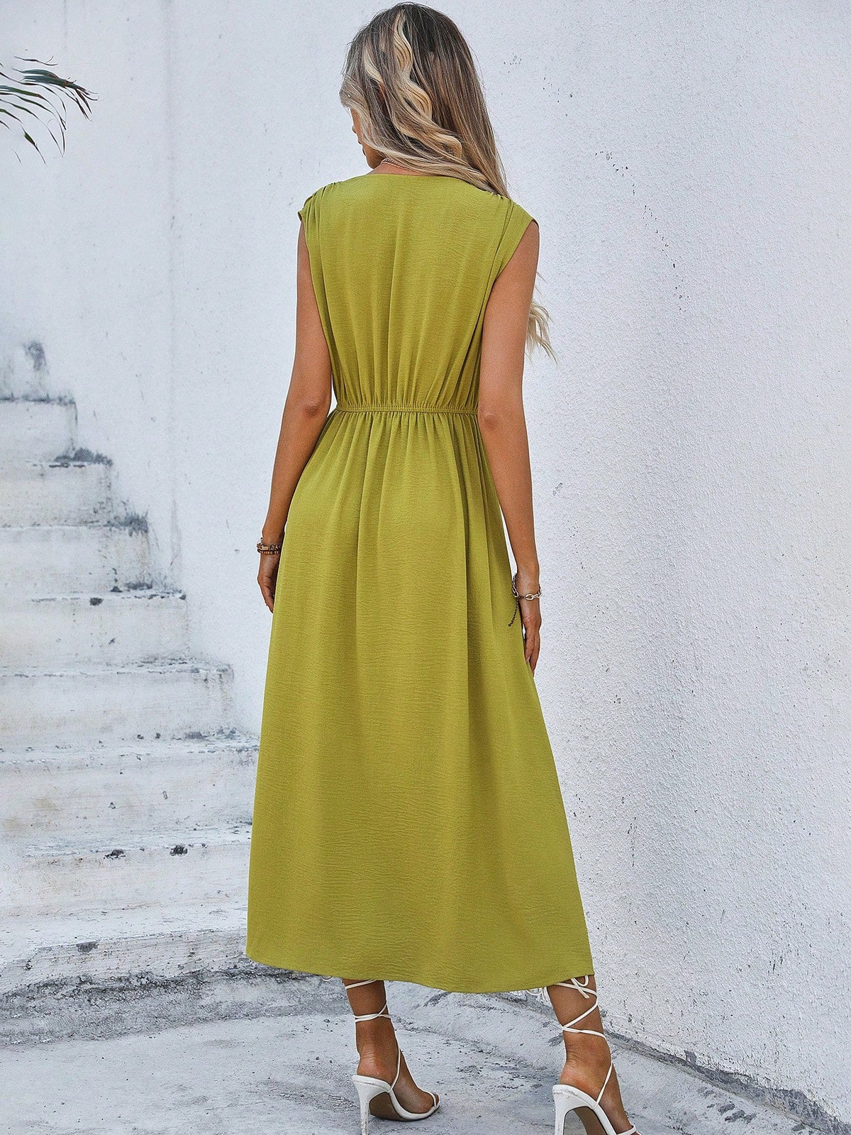 Abito senza maniche in tinta unita alla moda da donna