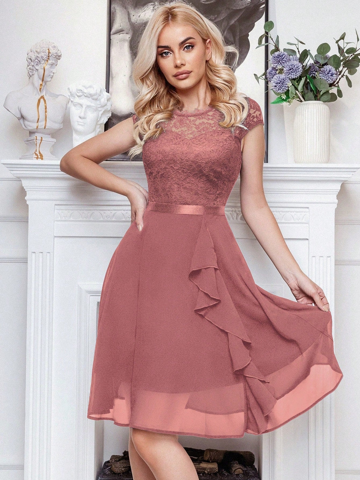 Abito cocktail svasato pizzo floreale corpetto con bordo a volant festa