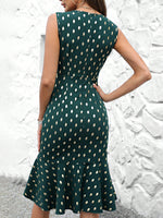 Abiti con stampa a punti dorati con volant