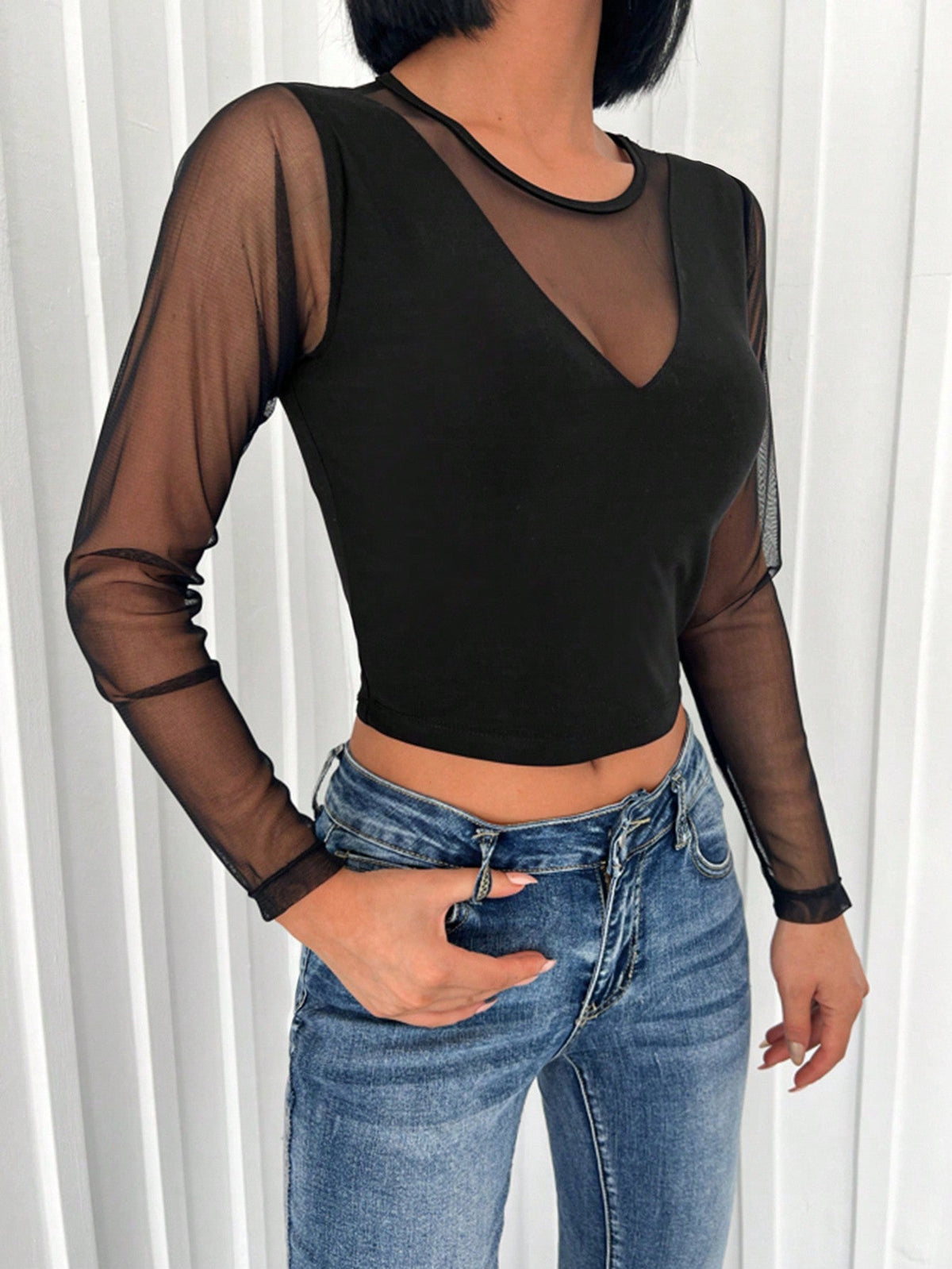 Top corto tulle a contrasto