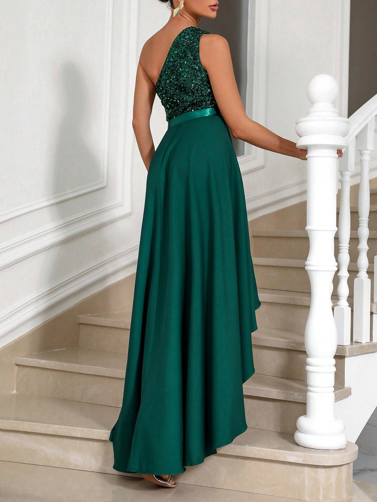 Vestito Aderente Con Spalla Obliqua Da Donna, Abbellimento Con Paillettes A Patchwork Asimmetrico Ed Orlo Sbieco