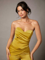 Corsetto raccoglitore asimmetrico in raso senza spalline senape